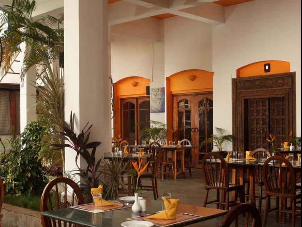 Karma Royal Haathi Mahal Hotell Cavelossim Exteriör bild