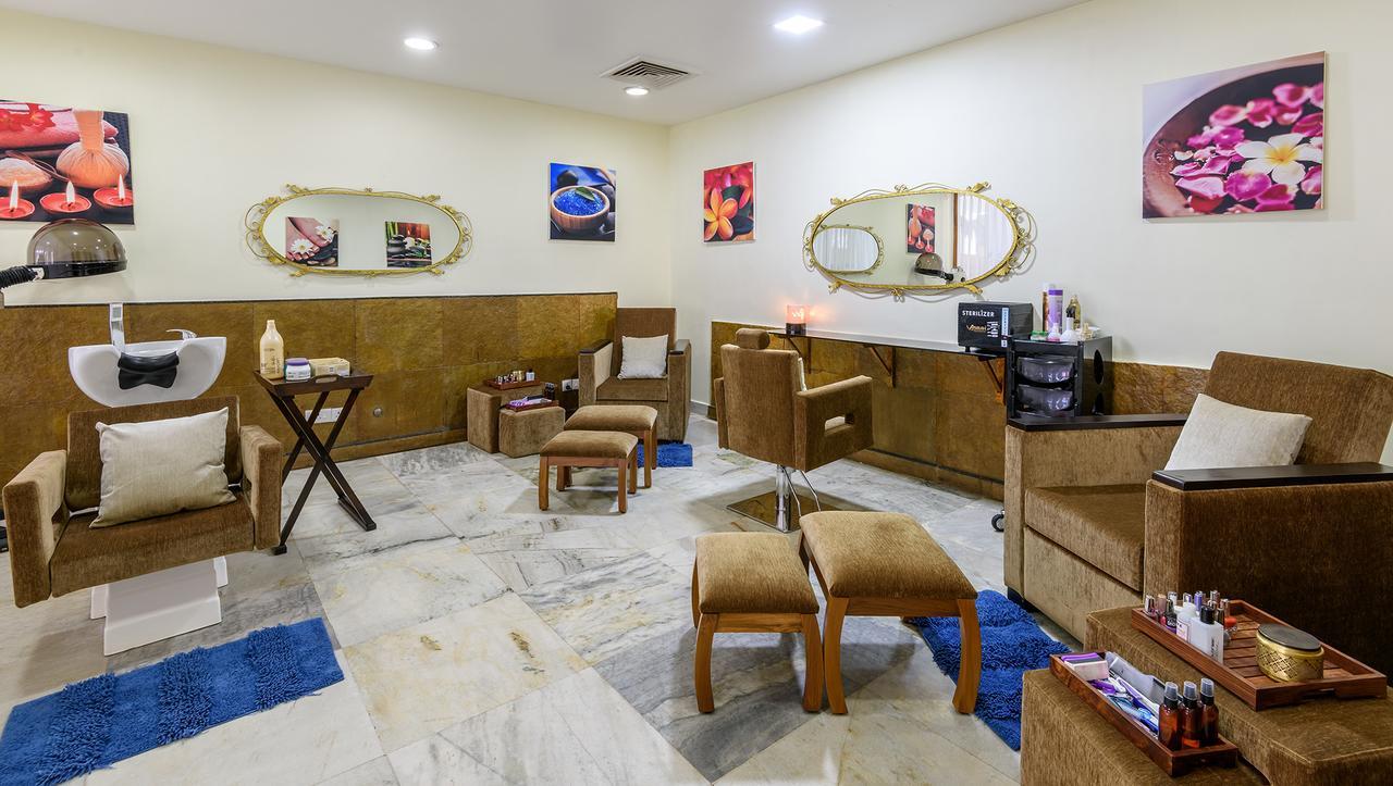 Karma Royal Haathi Mahal Hotell Cavelossim Exteriör bild